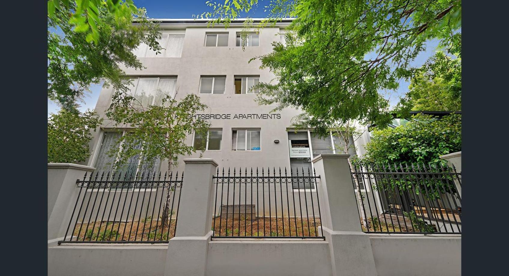 Knightsbridge Apartments — Photos 2